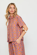 Geometric Print Short Sleeve Blouse