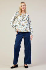 Floral Print Pleated Blouse With Smocked Cuff