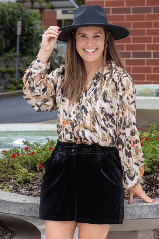 Velvet shorts outfit outlet