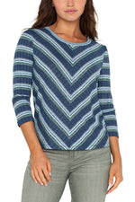 3/4 Sleeve Miter Front Scoop Neck Top