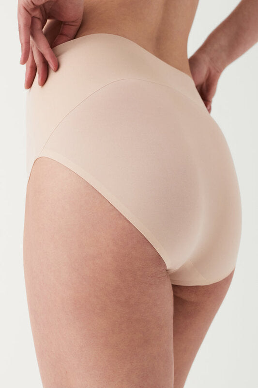 SPANX Everyday Shaping High Waist Brief Soft Nude