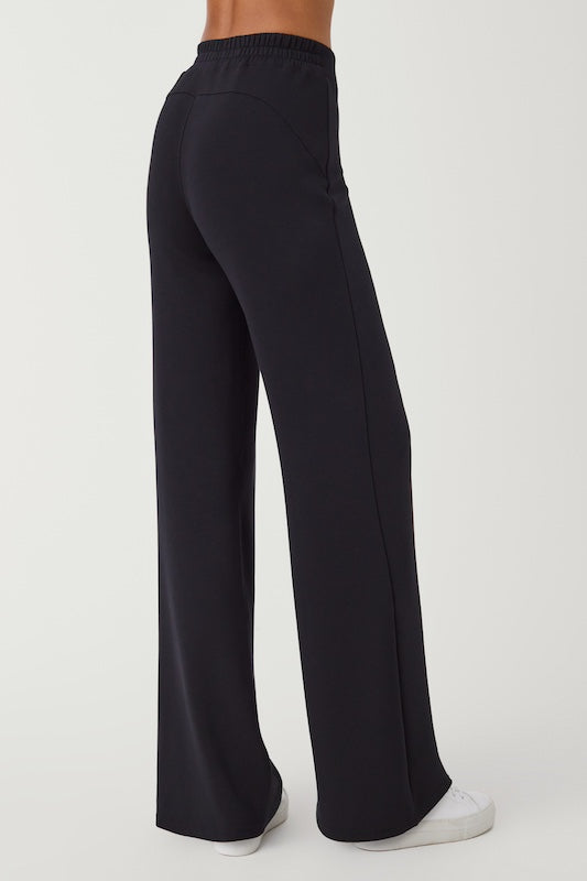 Spanx AirEssential Wide Leg Pant